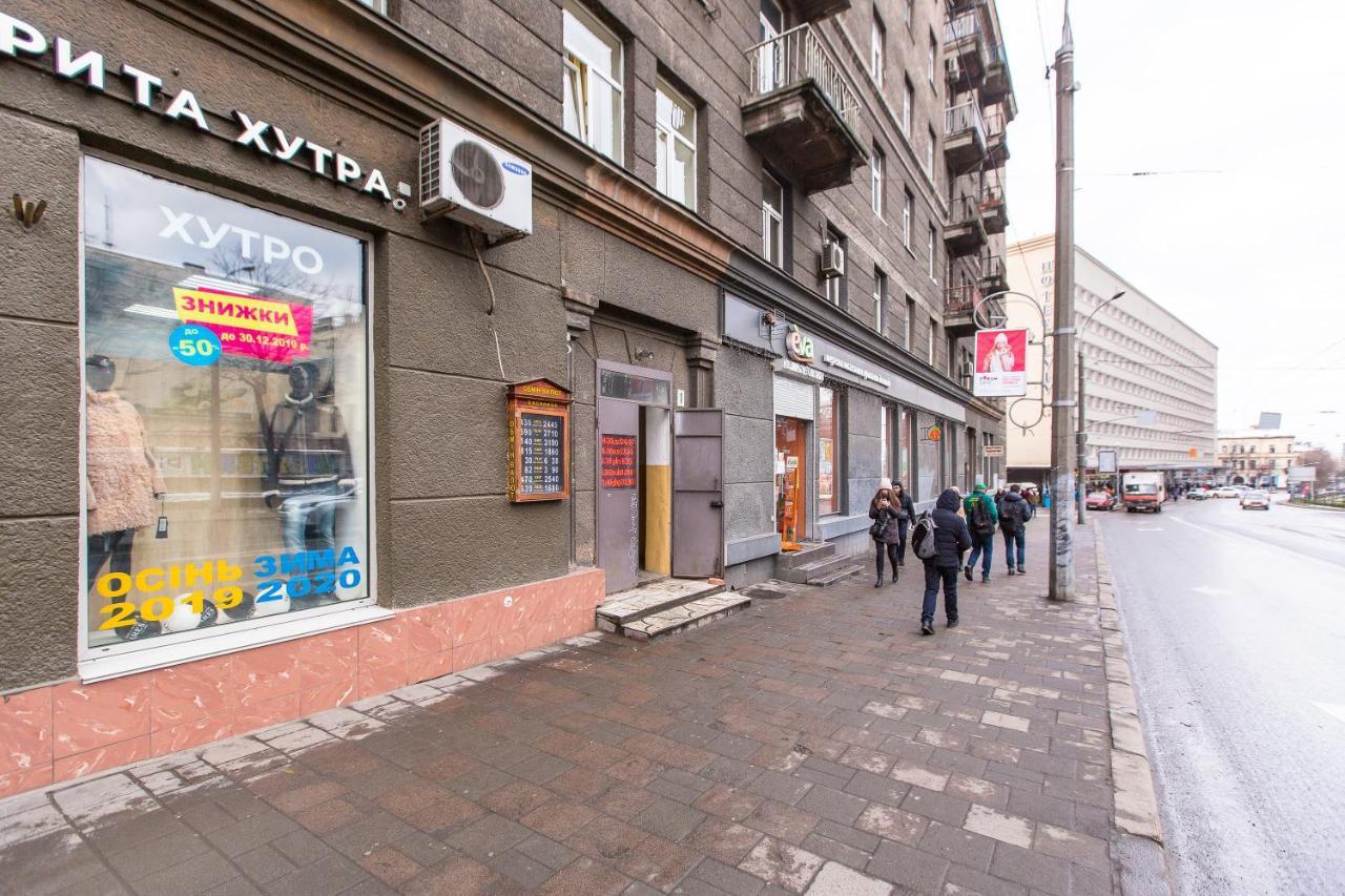 Апартаменти Біля Оперного Центр Краща Локація 2 Кімнати Lviv Bagian luar foto