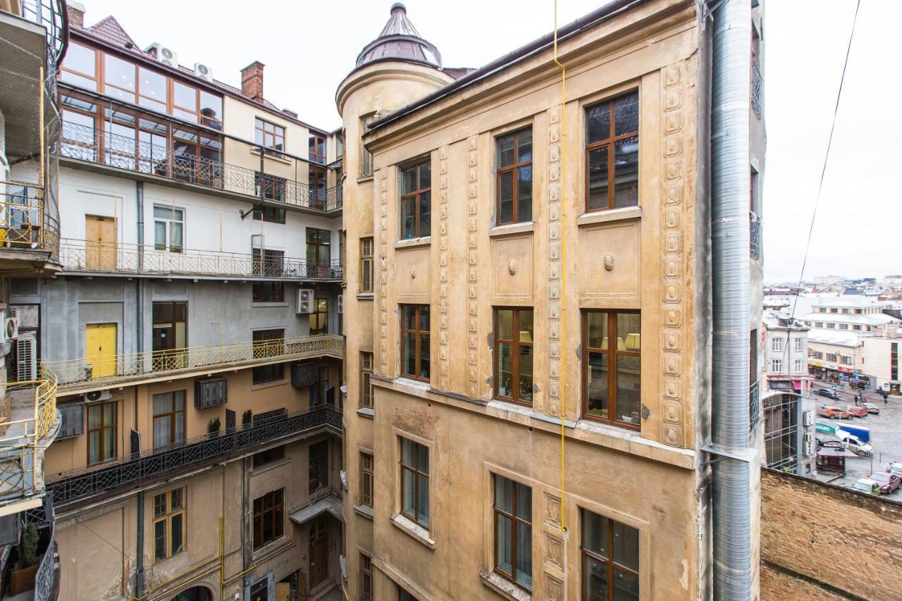 Апартаменти Біля Оперного Центр Краща Локація 2 Кімнати Lviv Bagian luar foto